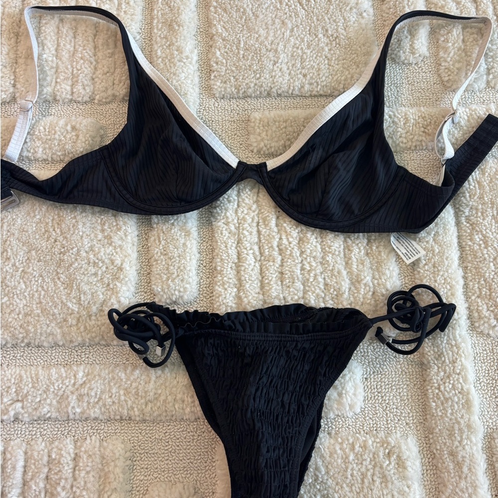 Black Bikini Set